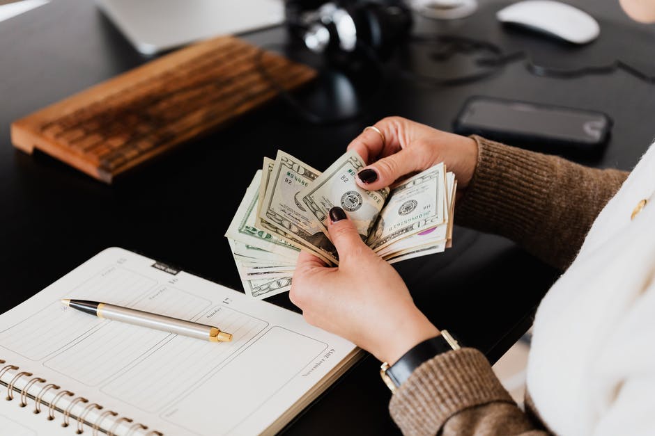 Which Is Better: A Lawsuit Loan or a Loan from a Bank or Credit Union?